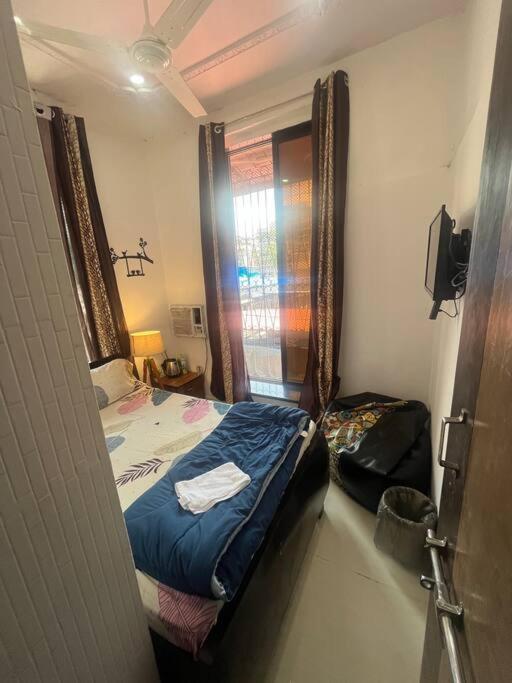 Budget Friendly 2Bhk At Pali Hill Appartement Mumbai  Buitenkant foto